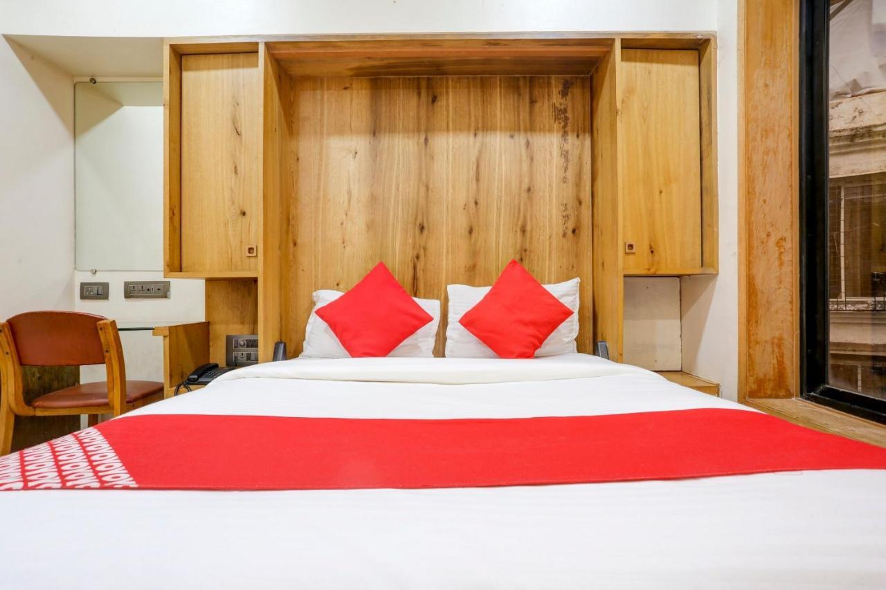 Oyo 81549 Hotel Elegance Nx מומביי מראה חיצוני תמונה