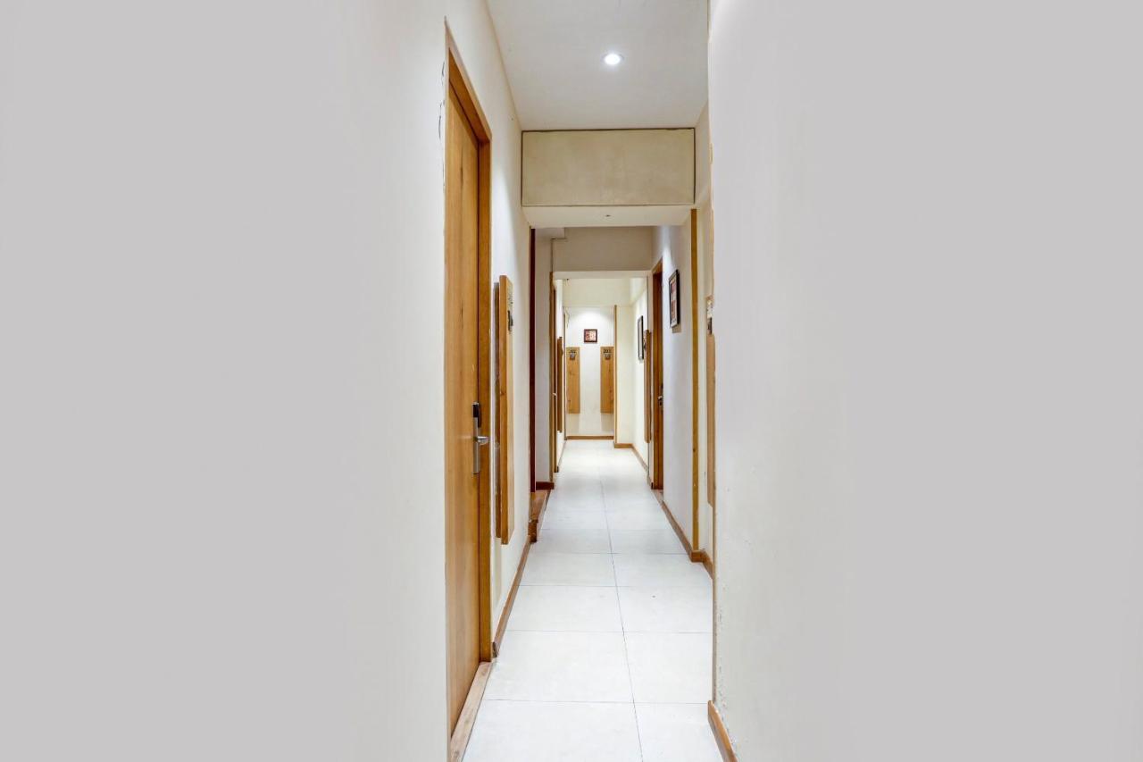 Oyo 81549 Hotel Elegance Nx מומביי מראה חיצוני תמונה